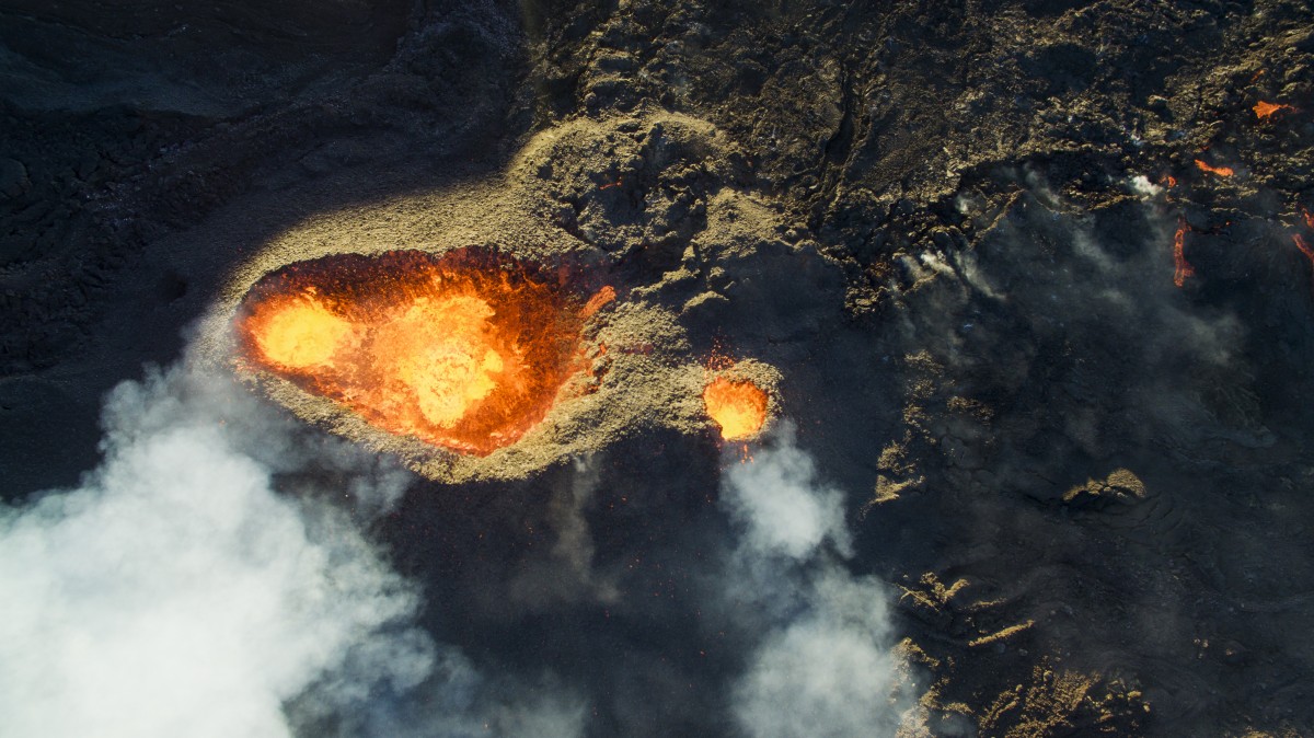 fotografia-drone-Piton-de-la-fournaise-volcano